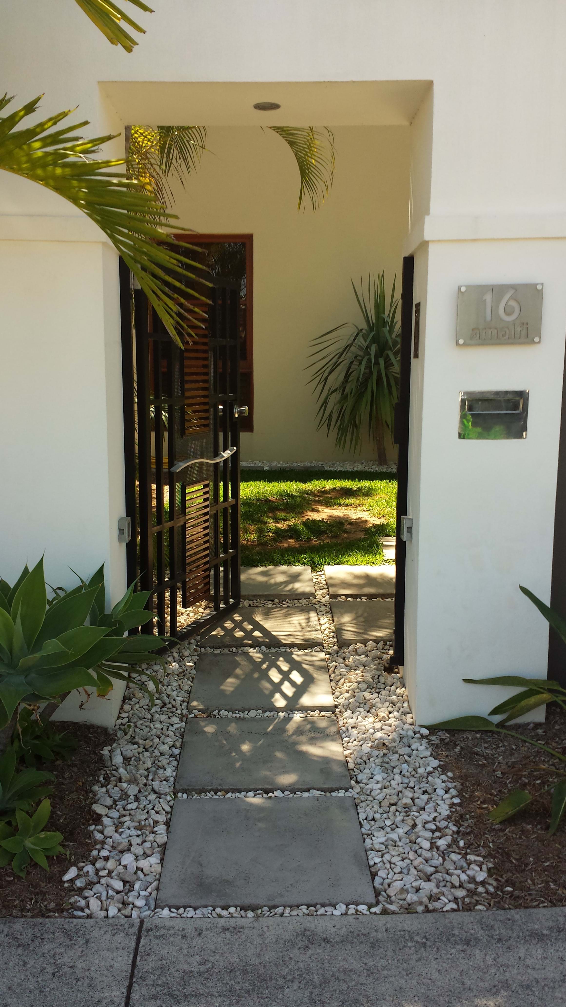 Concrete 600mm pavers