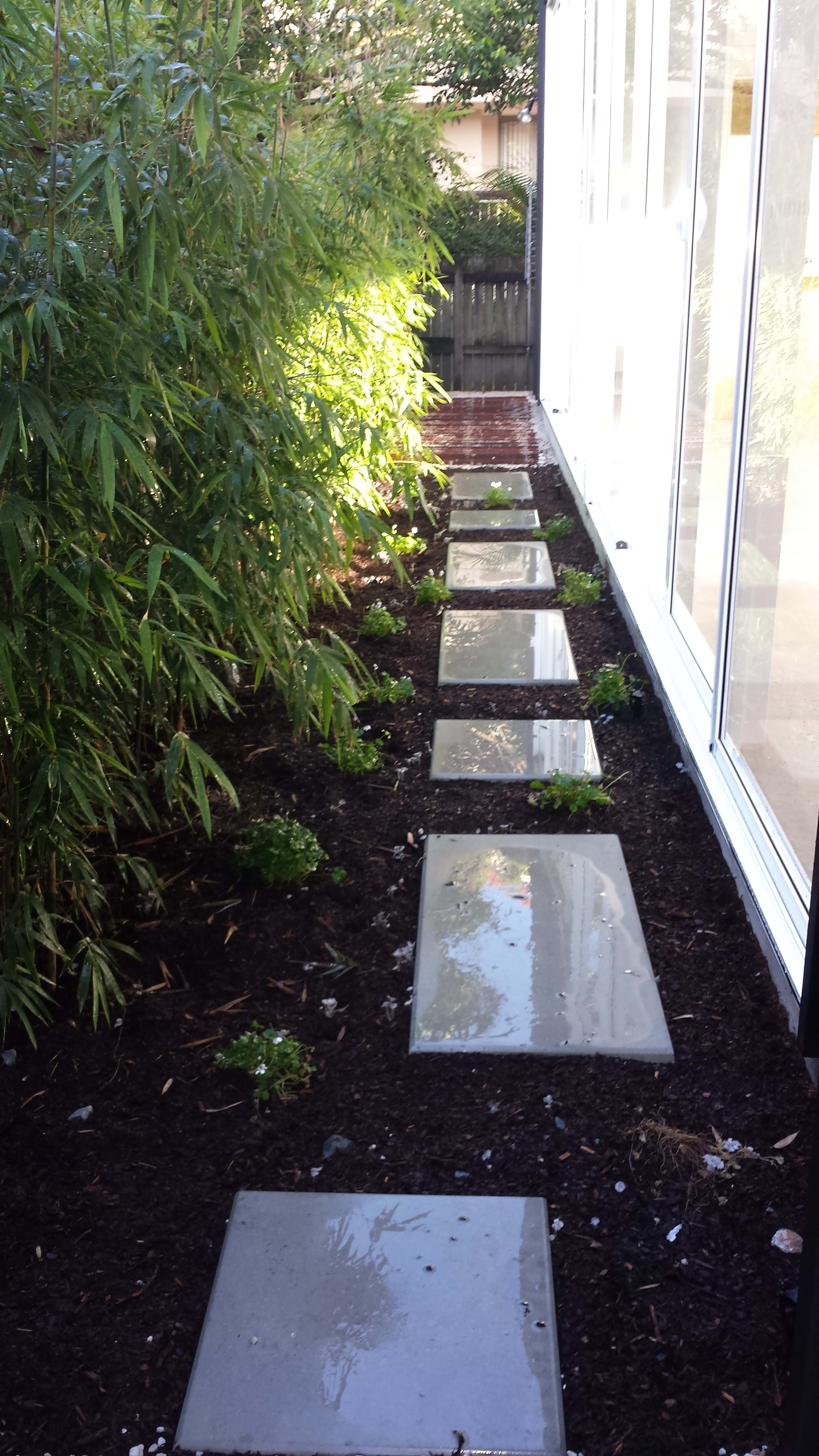 Concrete random steppers